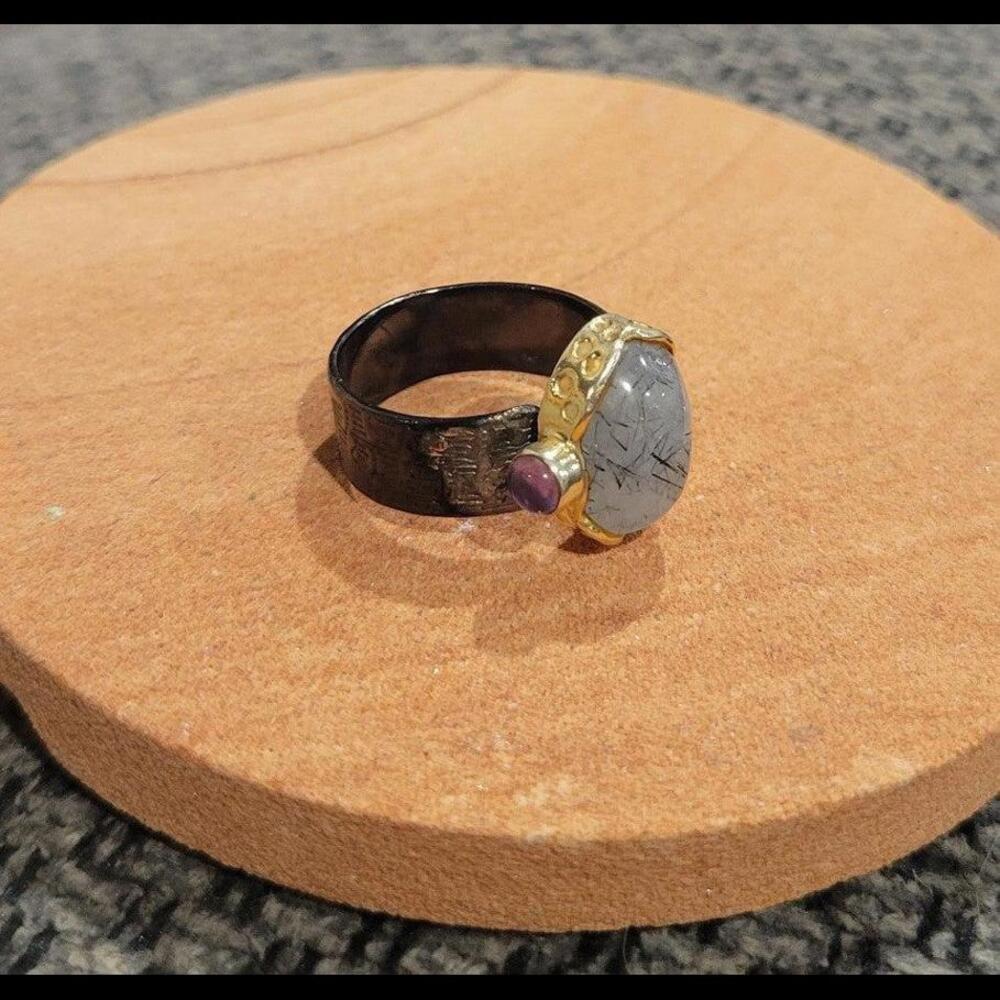 Sterling silver gemstone ring